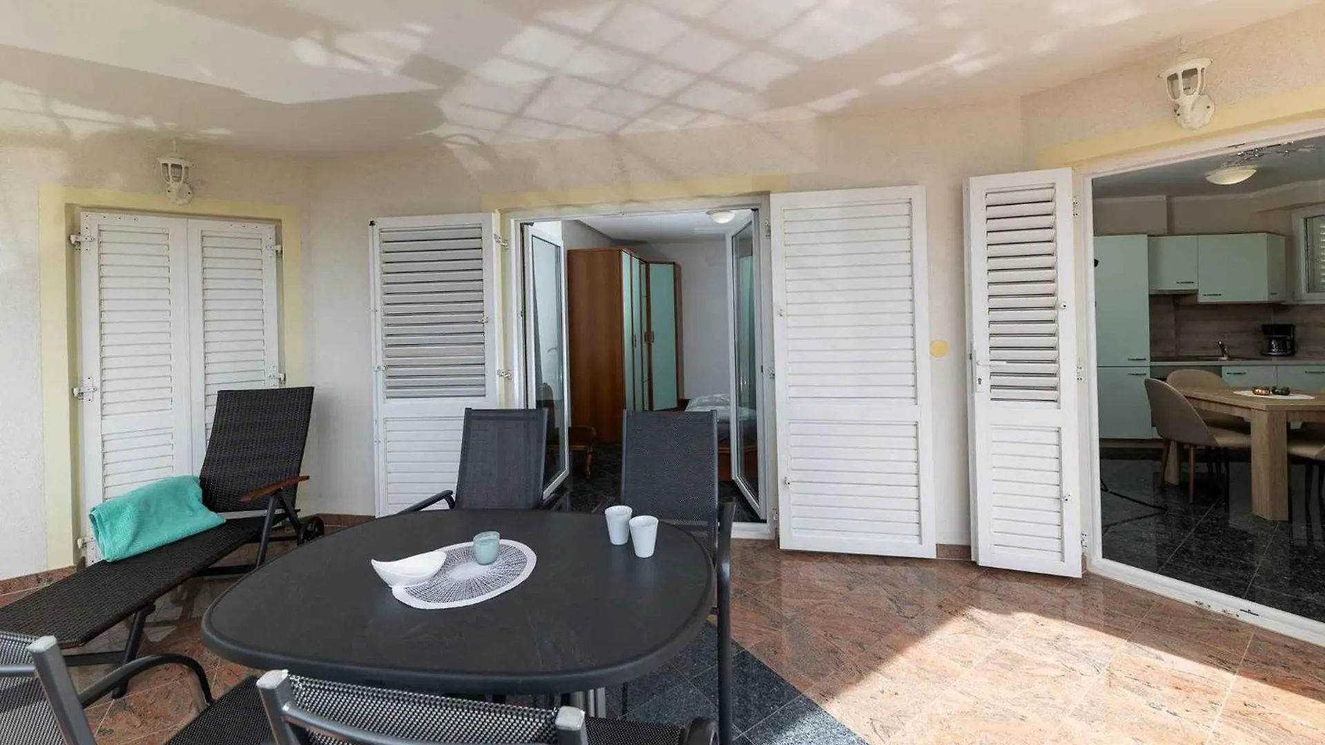 Apartment In Crikvenica 5516