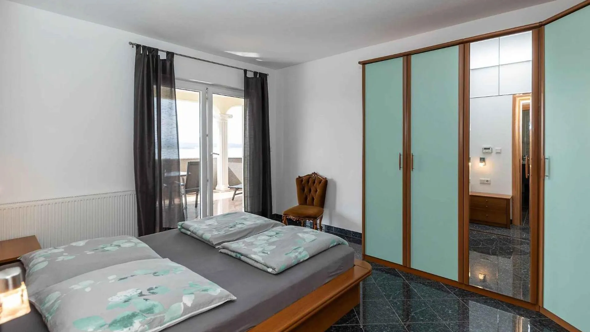 Apartment In Crikvenica 5516