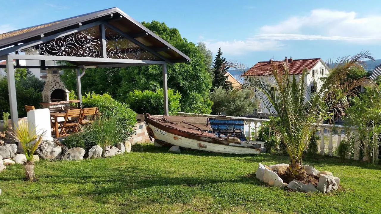 Apartment In Crikvenica 5516