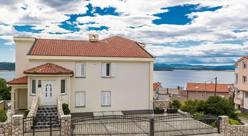 Apartment In Crikvenica 5516